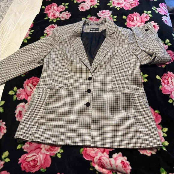 Karl Lagerfeld Black Tan Plaid Blazer - Picture 2 of 8